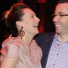 Sylwia Gliwa i jej partner śmieją się do siebie. Czy to przed czy po rozwodzie?