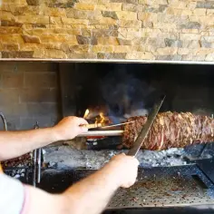 Ile jest kebabów w Polsce? Zaskakująca liczba i ich popularność