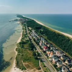 Ile kilometrów dzieli Jastarnię od Helu? To odległość między perełkami