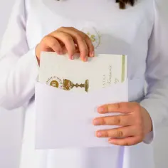 Ile do koperty na komunię? Oto kwoty, które warto włożyć
