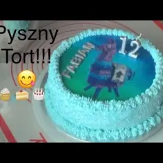 Jak ozdobić tort z opłatkiem, aby zachwycił swoim wyglądem