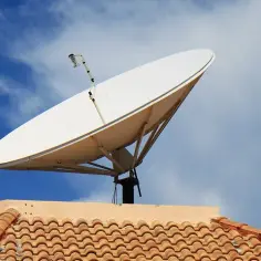 Antena satelitarna 120 cm czy warto? Odkryj jej zalety i wady