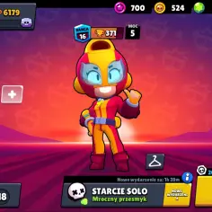 Ekran główny gry Brawl Stars na komputerze. Postać Max w centrum, menu po bokach. Graj!