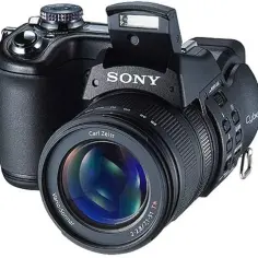 Sony Cyber-shot DSC F828 - Klasyka w nowoczesnym wydaniu 