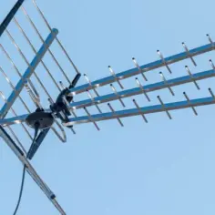 Czy antena zewnętrzna może być w domu? Sprawdź, co musisz wiedzieć