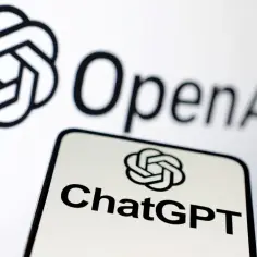 Logo OpenAI i nazwa ChatGPT na ekranie telefonu. Czyżby awaria ChatGPT?