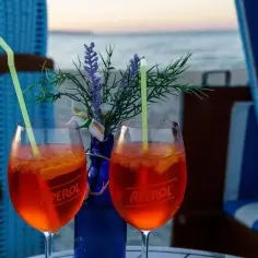 Jak się robi drinka Aperol – prosty przepis na idealny Aperol Spritz