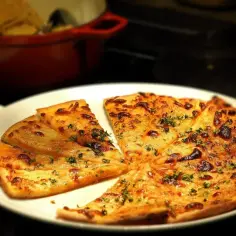 Czy do hotelu można zamówić pizzę? Sprawdź, co warto wiedzieć