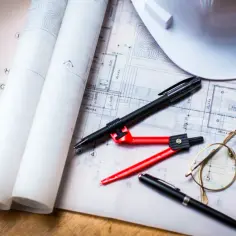 Jak znaleźć dobrego architekta budowlanego i uniknąć kosztownych błędów?