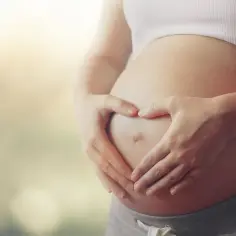 Niepokojące objawy w ciąży – kiedy udać się do ginekologa?
