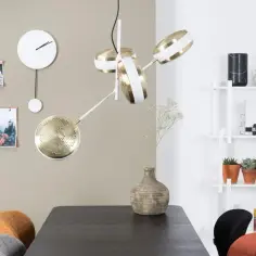 Jaki żyrandol do nowoczesnego salonu? 7 inspirujących porad