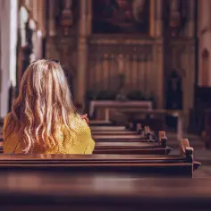 Kiedy nie odprawia się mszy świętej? Ważne dni i ich znaczenie