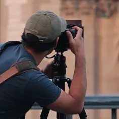 Ile naprawdę kosztuje dobry aparat fotograficzny i jak wybrać najlepszy?