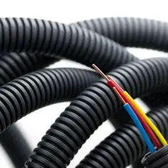 Systemy mocowania – niezawodne rozwiązania dla porządku i bezpieczeństwa instalacji