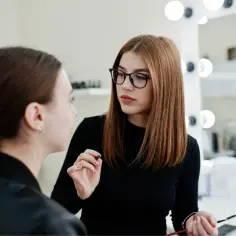 Czym dezynfekować kosmetyki, aby uniknąć zagrożeń zdrowotnych?