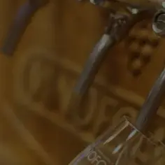 Gdzie kupić wino w beczce? Najlepsze miejsca i oferty bez trwogi