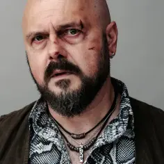Arkadiusz Jakubik – fascynująca kariera aktora, reżysera i muzyka