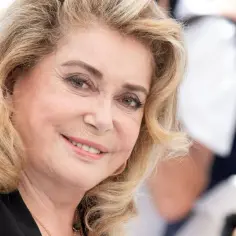 Catherine Deneuve wiek: zaskakująca historia życia legendarnej aktorki
