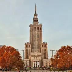 Co jest w pałacu kultury? Odkryj atrakcje i tajemnice tego miejsca