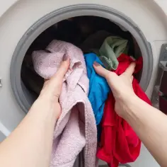 Błąd F05 w pralce Whirlpool: Szybka naprawa bez kosztownej wizyty serwisanta
