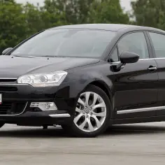 Citroen C5 jaki silnik wybrać - uniknij problemów z silnikiem