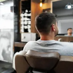 Ile zarabia salon fryzjerski? Poznaj prawdziwe koszty i zyski