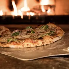 Kamień do pizzy. Jak poprawnie go nagrzać?