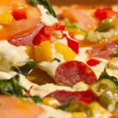Jak powstała pizza - fascynująca historia i kulinarne tradycje