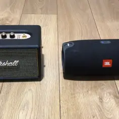 Marshall czy JBL – który lepszy? Porównanie jakości, ceny i designu