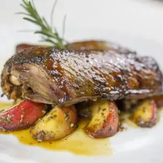 Gdzie zjeść w Golubiu-Dobrzyniu? Odkryj najlepsze lokale gastronomiczne