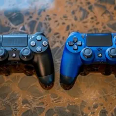 DualShock 4 v2: Czym różni się od poprzedniej wersji? Porównanie