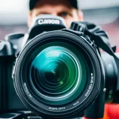 Jak zostać fotografem sportowym: kluczowe umiejętności i sprzęt