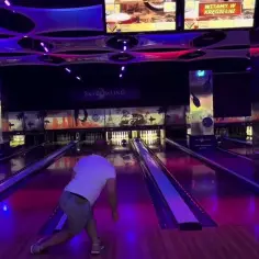 Gdzie zagrać w bowling we Wrocławiu? Sky Tower zaskoczy ofertą