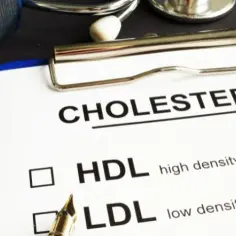 Prawidłowy cholesterol: Jakie poziomy LDL i HDL są zdrowe?