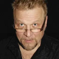 Jacek Lenartowicz aktor: Fascynująca biografia i niezapomniane role