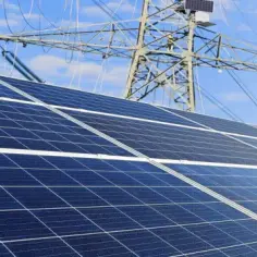 Ile prądu wytwarza panel słoneczny? Oblicz wydajność i oszczędzaj na energii