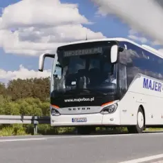 Ile jedzie bus z Krakowa do Zakopanego? Czas i porady dla podróżnych