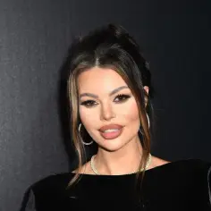 Justyna Gradek wiek i biografia – odkryj fascynujące życie modelki