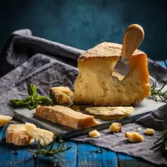 Grana Padano w Lidlu - czy to naprawdę parmezan? Poznaj różnice