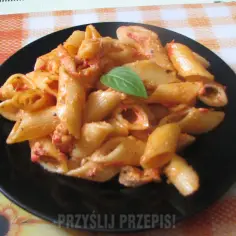 Kluski penne: Proste przepisy na pyszne dania bez wysiłku