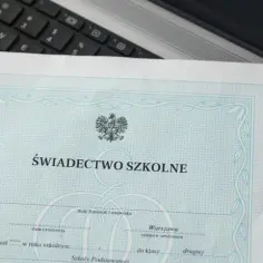 Po co pracodawcy świadectwo szkolne? Prawne aspekty i cele