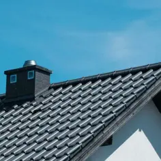 Ile biora dekarze za dach? Poznaj ceny i uniknij wysokich kosztów