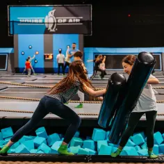 House of Air Gliwice: Atrakcje, ceny, urodziny czy warto?