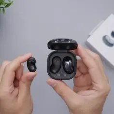 Dlaczego telefon nie widzi słuchawek Bluetooth? Rozwiązania problemu