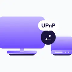 Ilustracja przedstawia komputer i router połączone protokołem UPnP, symbolizującym wymianę danych.