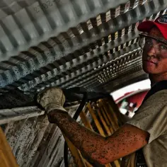 Ile cementu na m3 betonu B20, aby uniknąć błędów w mieszance?