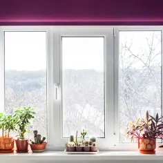 Co w oknie zamiast firanek? 7 stylowych alternatyw dla każdego