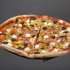 Ile waży pizza 30 cm? Zaskakujące różnice w wagach!
