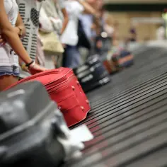 Co można przewozić w bagażu rejestrowanym Ryanair bez ograniczeń?