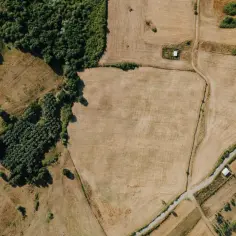 Jak sprzedać działkę budowlaną i uniknąć najczęstszych błędów